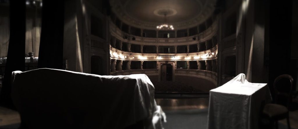 Veduta della platea del Teatro degli Arrischianti di Sarteano.